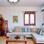 Casa Adam And Ano Yerakarion