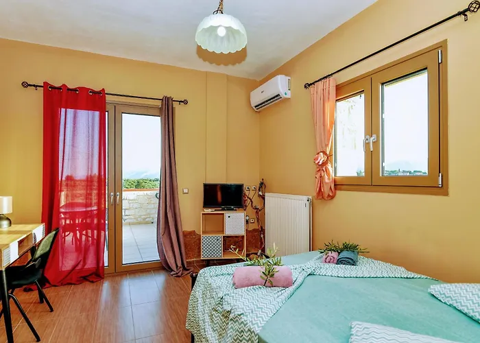 Casa Adam And Villa Áno Yerakaríon