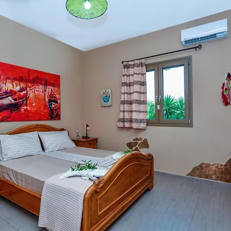 Casa Adam And * Áno Yerakaríon