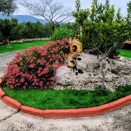 فيلة Casa Adam And *
